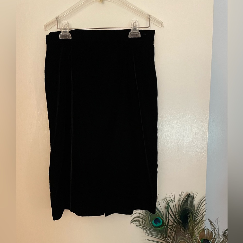 Black velvet pencil skirt, size 10